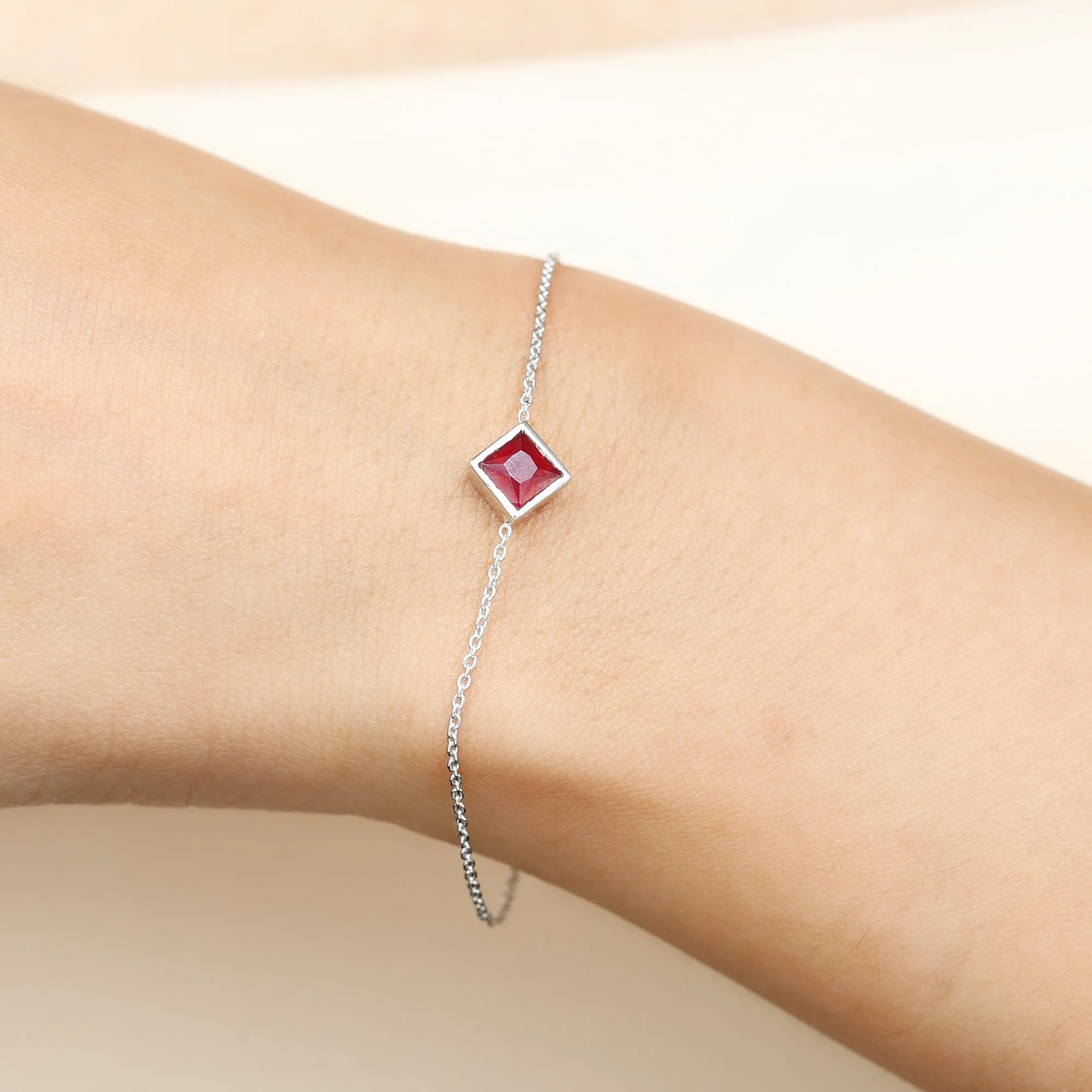 3/4 CT Minimal Princess Cut Ruby Solitaire Chain Bracelet