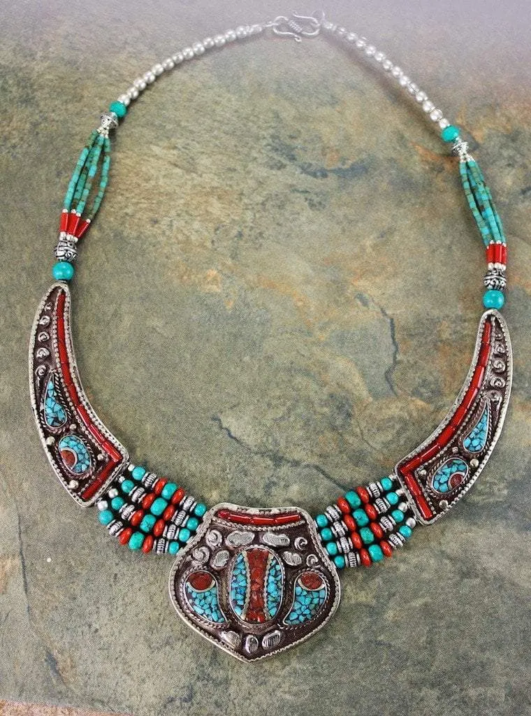 An Exquisite Karma Dolma Necklace