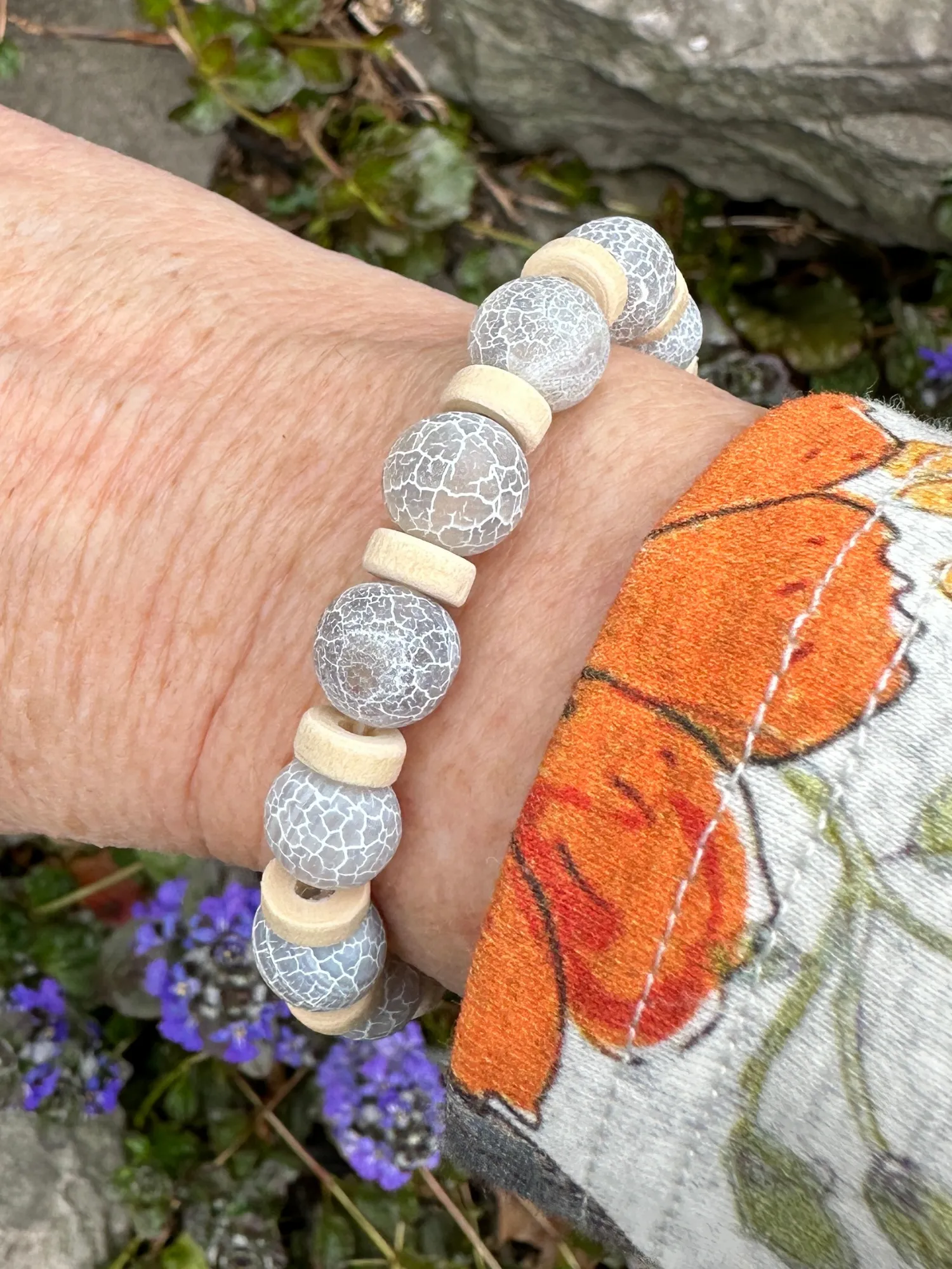 Blue Grey Crackle Beaded Bracelet