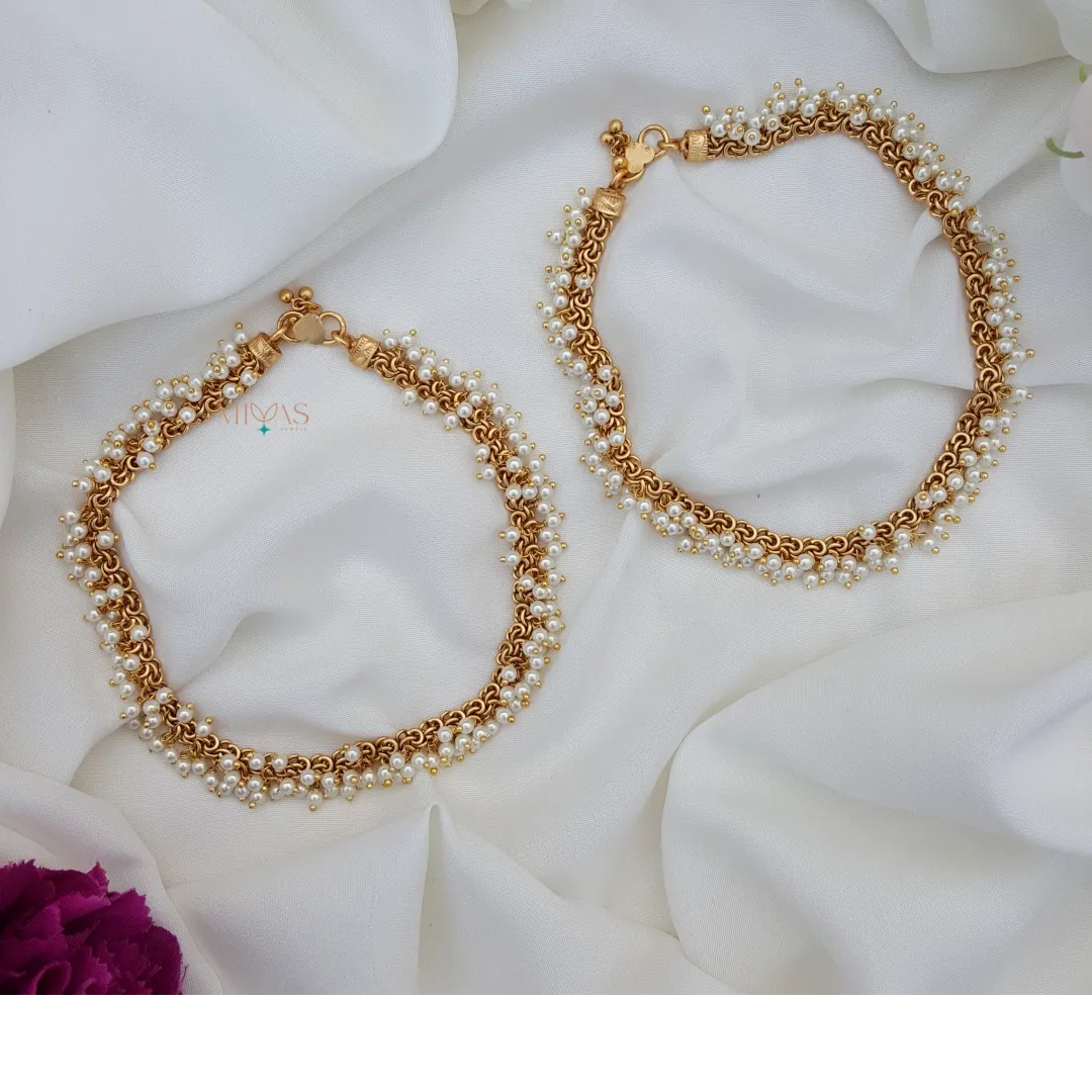 Elegant Pearl Anklet