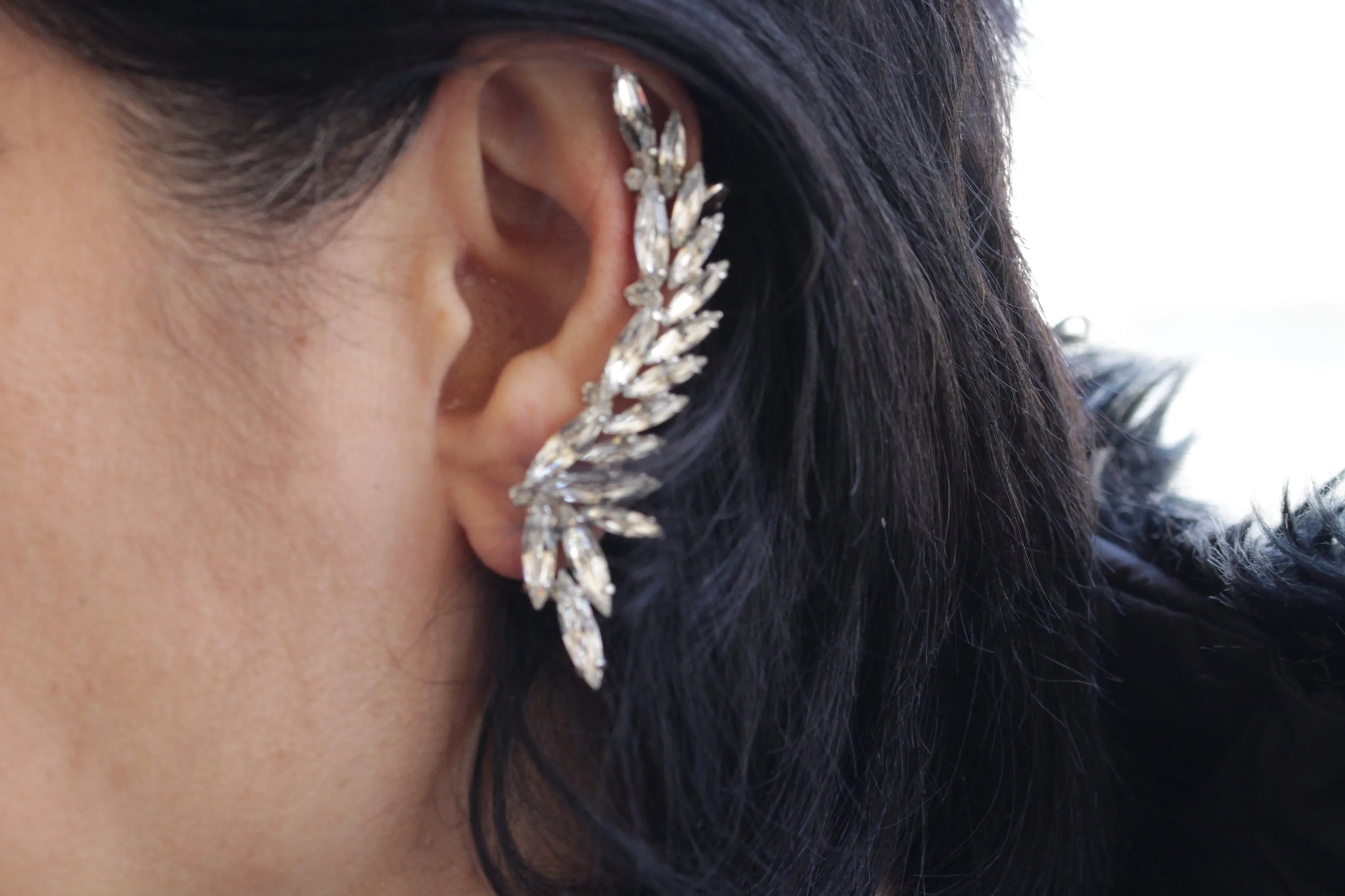 EMERALD BLACK EARRINGS