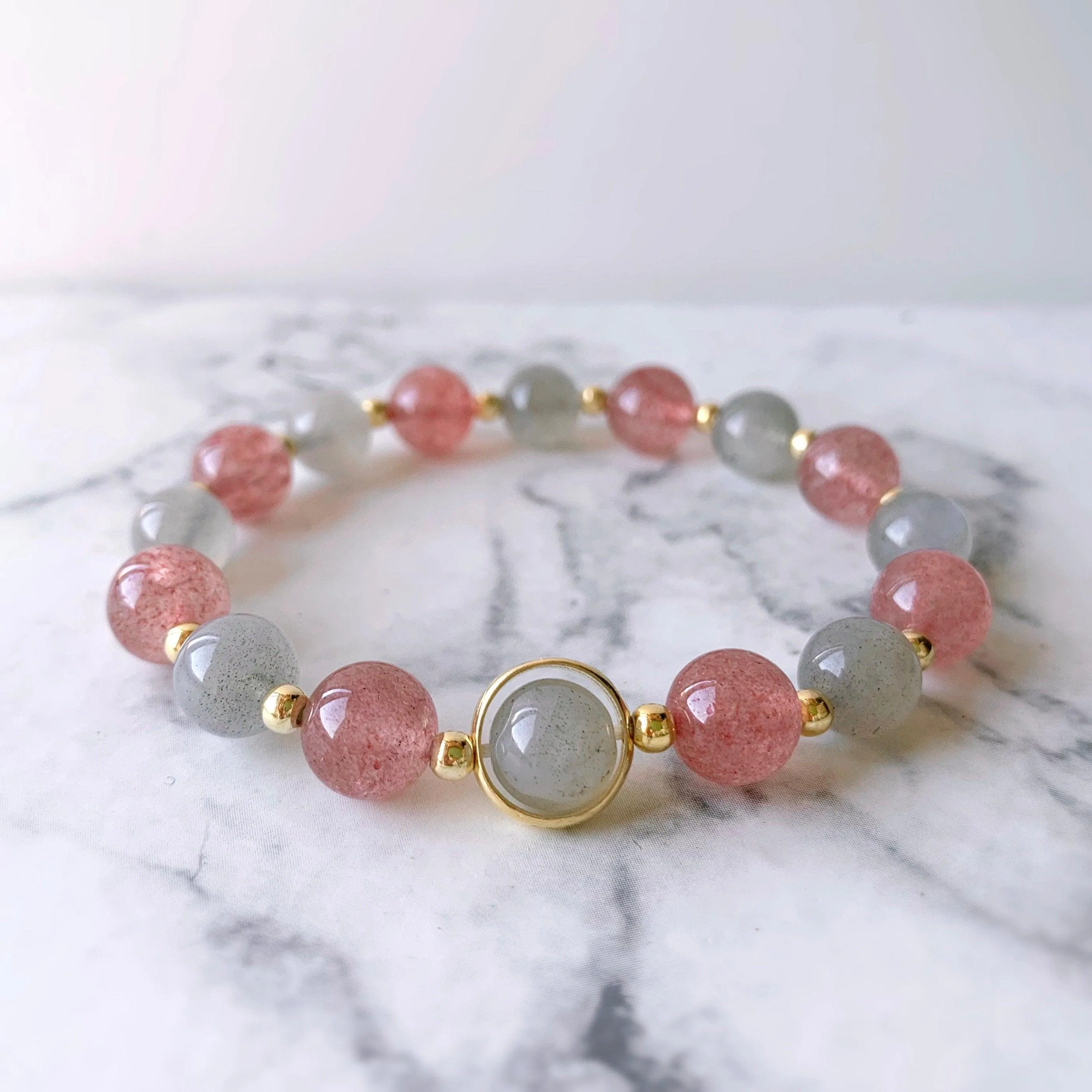 Labradorite & Strawberry Quartz Gemstone Bracelet