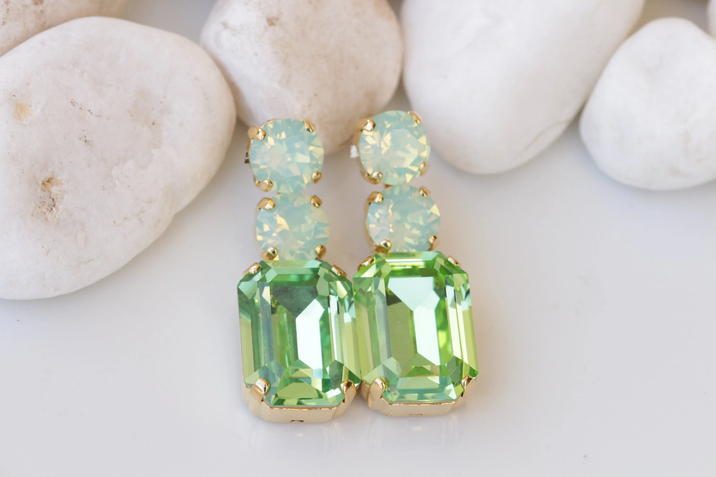 PERIDOT MINT EARRINGS