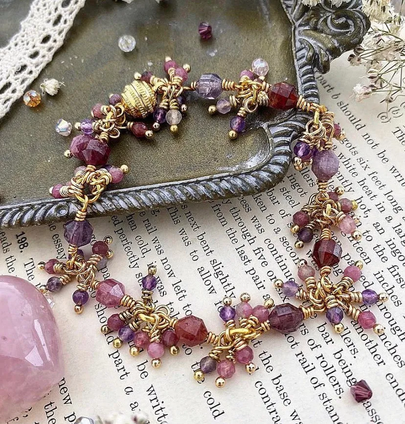 Red and pink Spinel Gemstone Prism, Pink tourmaline gemstone, Amethyst gemstone, gold metal, bracelet, jewelry