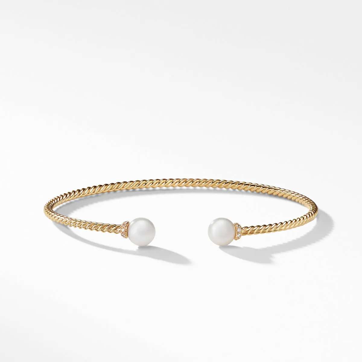 Solari Pearl Bracelet in 18K Yellow Gold with Diamonds