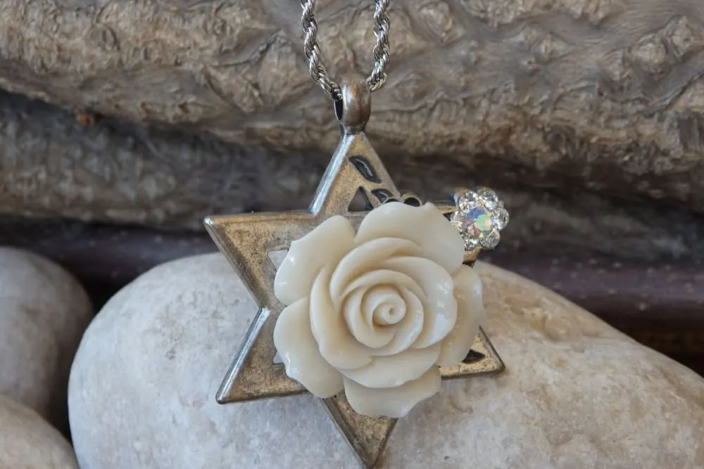 Star of David jewelry