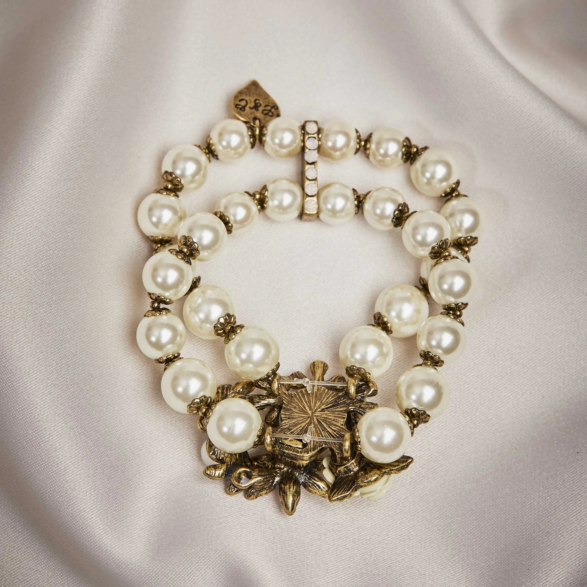 Vintage Pearl Bracelet : Miriam Haskell Inspired Pearl Stretch Bracelet