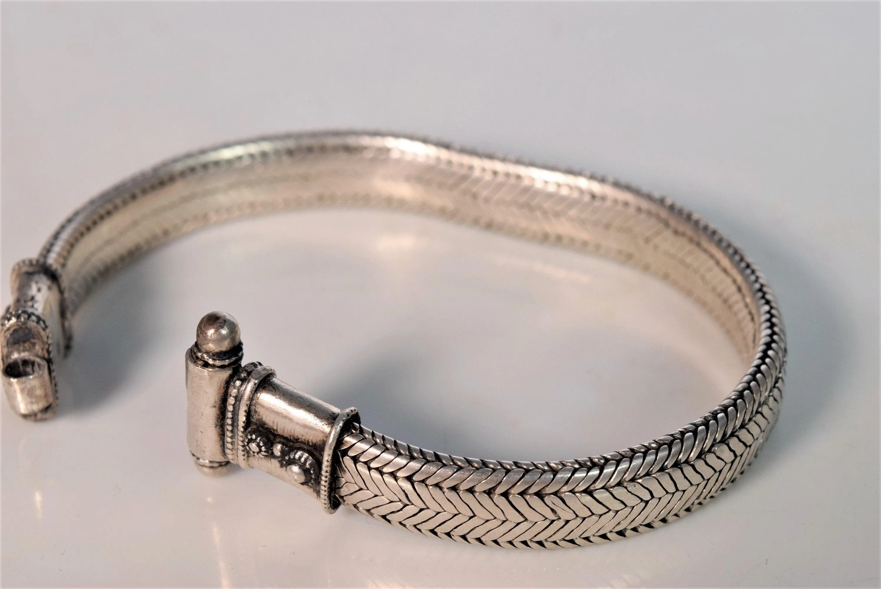 Vintage Silver Indian Snake Chain Bracelet from Rajasthan